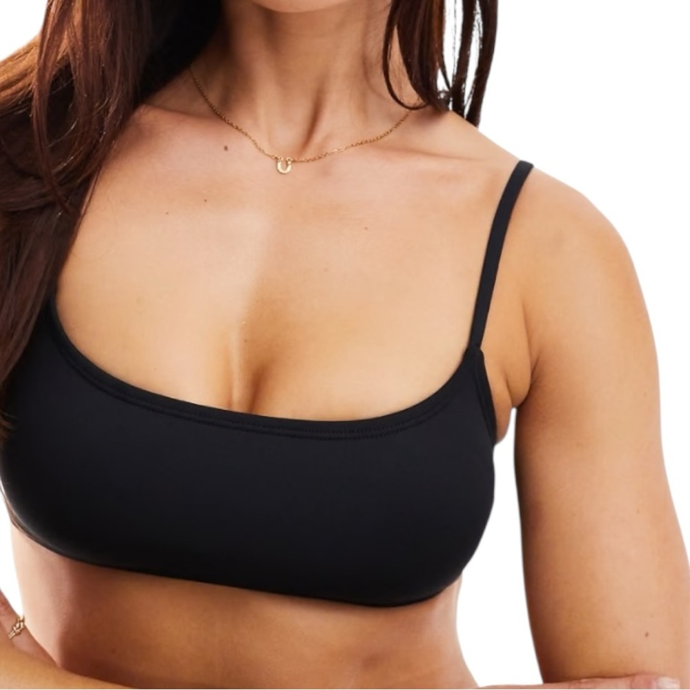 Body by Cotton On Bikini Top Size L NWT
